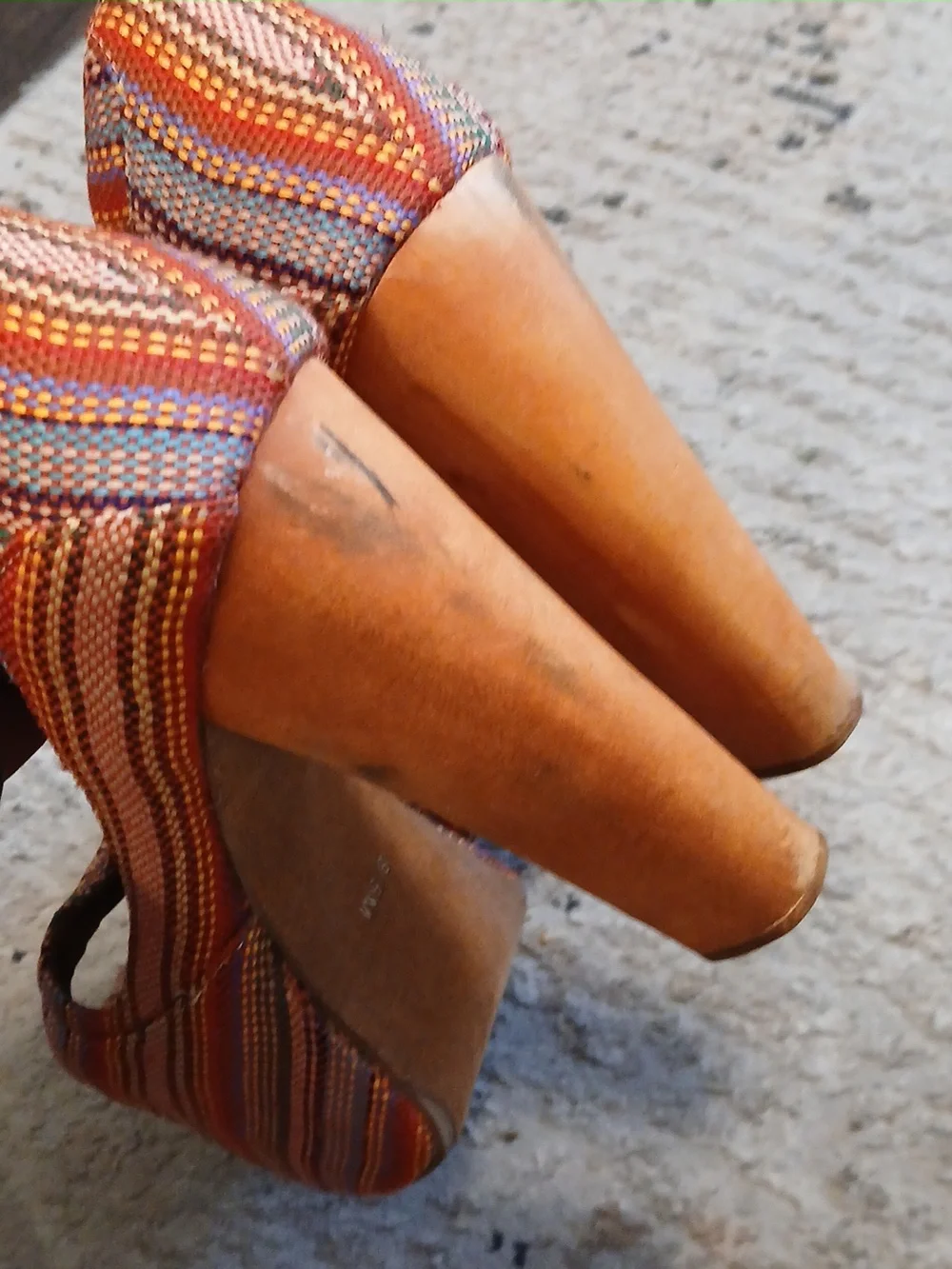 Jeffrey Campbell *good some
